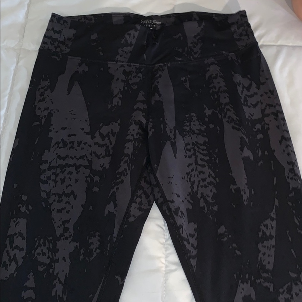 Calvin Klein pattern leggings